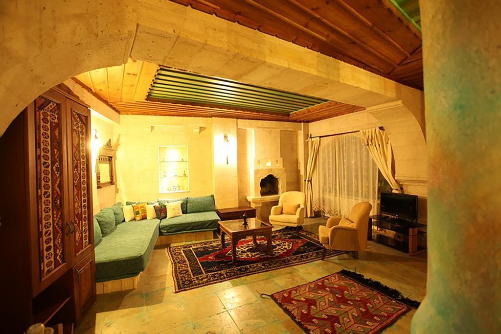 Blue Valley Cave Hotel 于尔居普 外观 照片