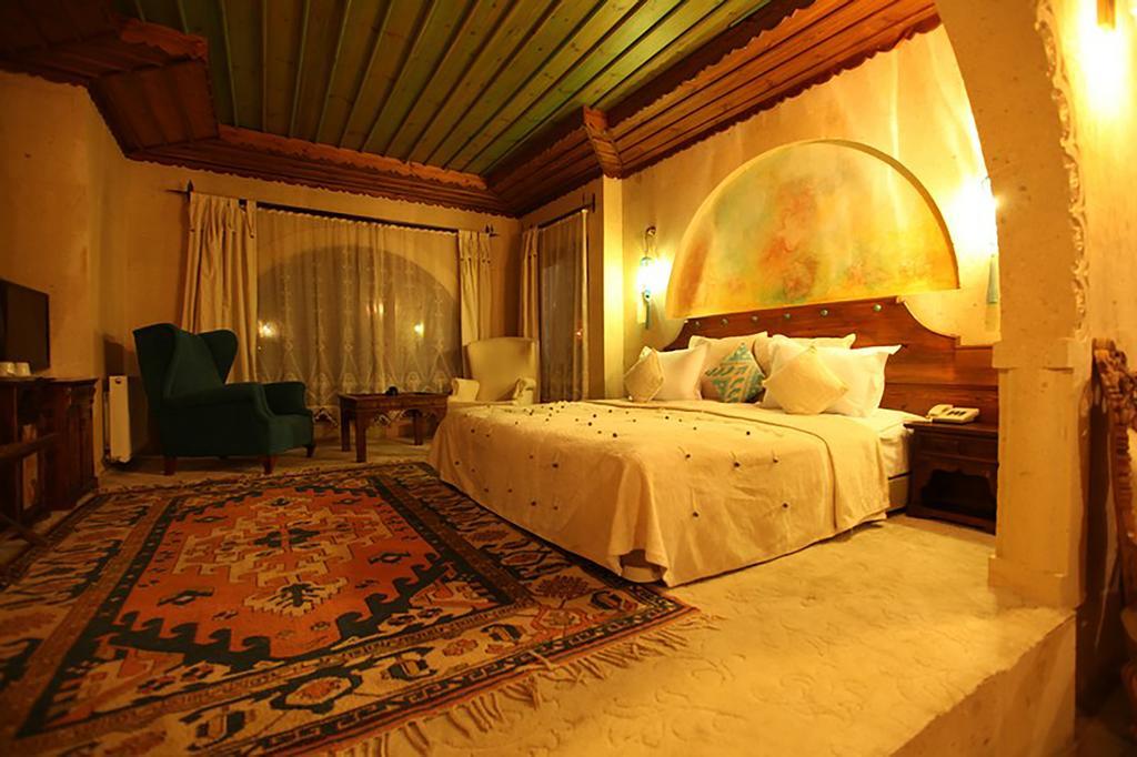 Blue Valley Cave Hotel 于尔居普 外观 照片