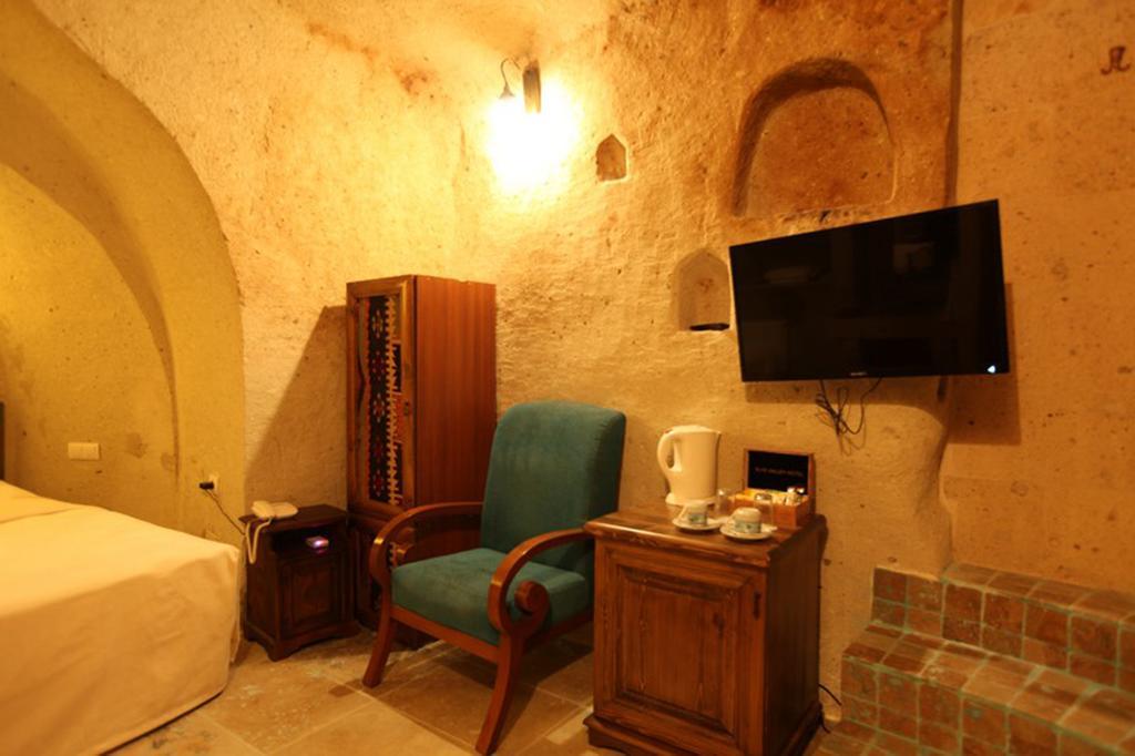 Blue Valley Cave Hotel 于尔居普 客房 照片