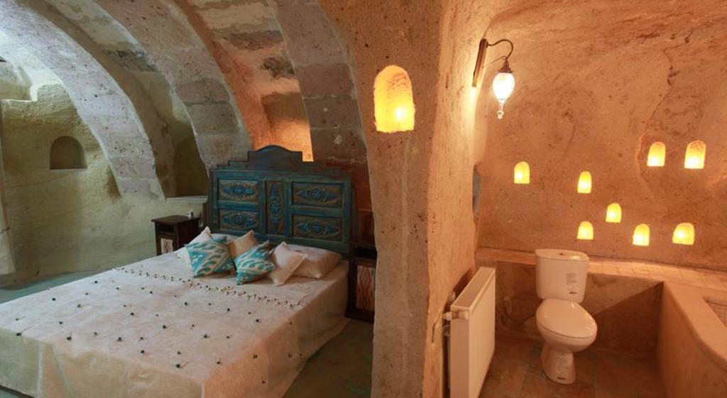 Blue Valley Cave Hotel 于尔居普 客房 照片