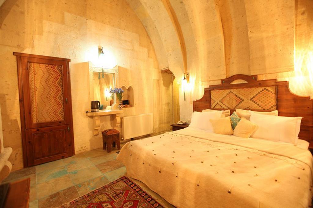 Blue Valley Cave Hotel 于尔居普 客房 照片