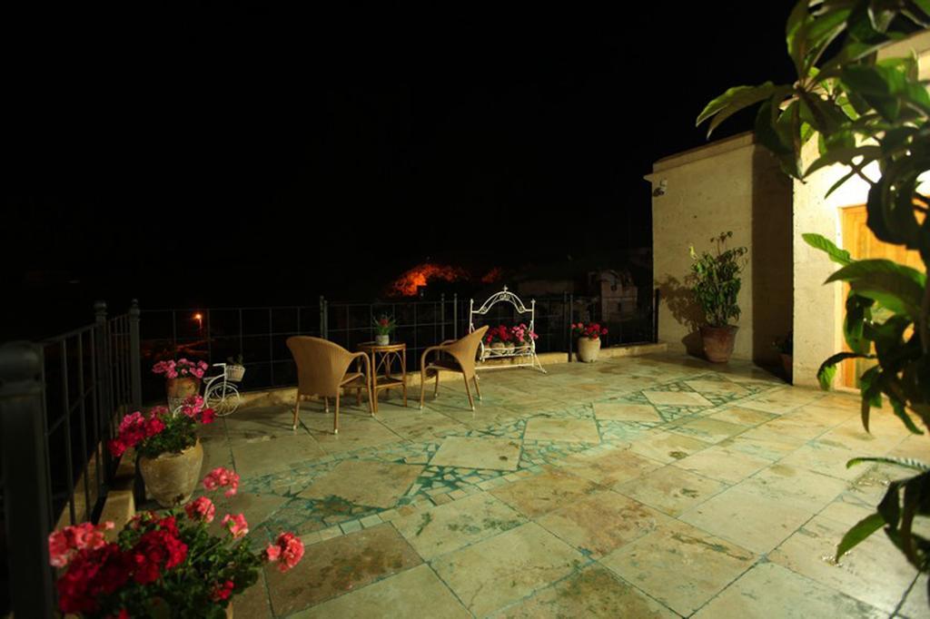 Blue Valley Cave Hotel 于尔居普 外观 照片