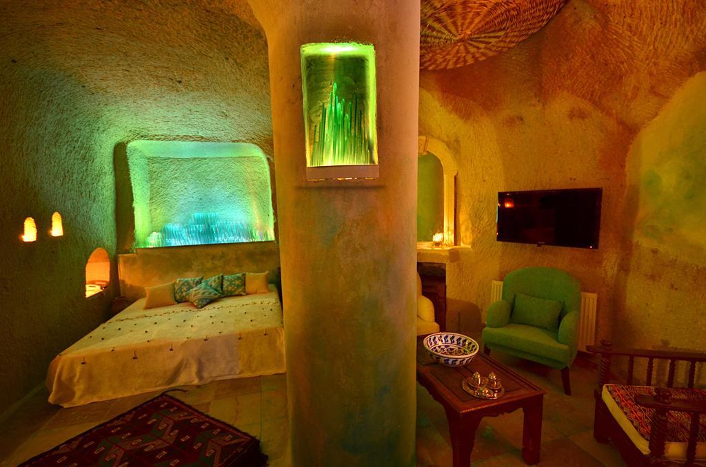 Blue Valley Cave Hotel 于尔居普 客房 照片