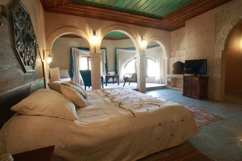 Blue Valley Cave Hotel 于尔居普 外观 照片
